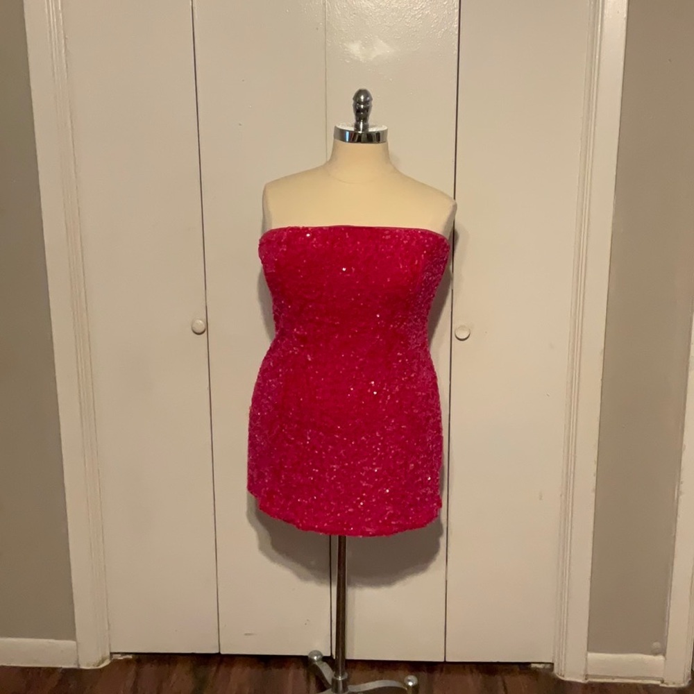 Pink Sequins Dress - Picture 10 of 13